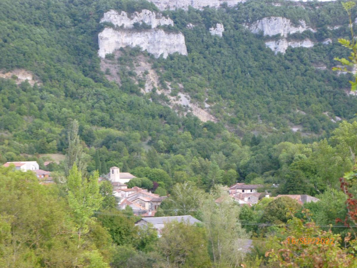 Maison De Village Saint-Paul-des-Fonts Экстерьер фото