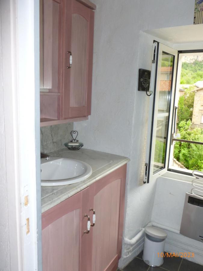 Maison De Village Saint-Paul-des-Fonts Экстерьер фото